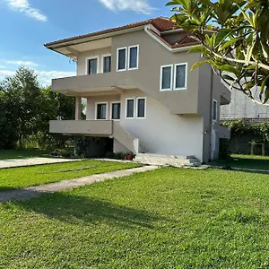  Hostal Hostel Rinas Albania