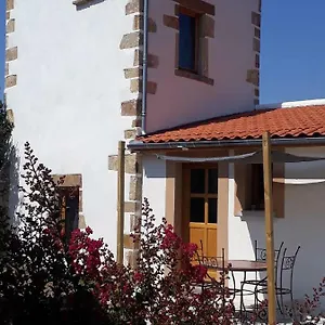 https://pigeonnier.hotels-rhonealpes.com