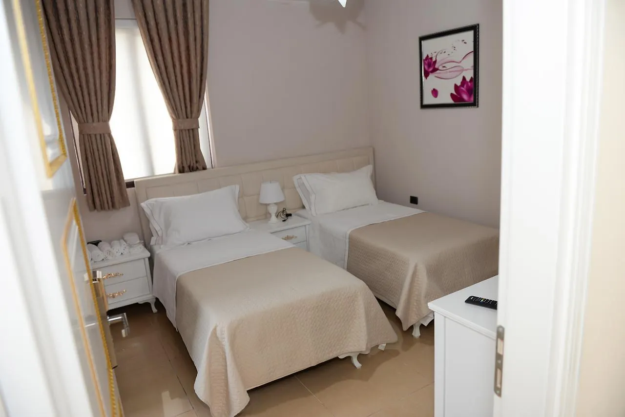 Hotel Orestiada 培拉特